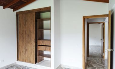 PR19379 Casa Comercial en arriendo en el sector La Mina