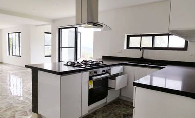 PR19379 Casa Comercial en arriendo en el sector La Mina