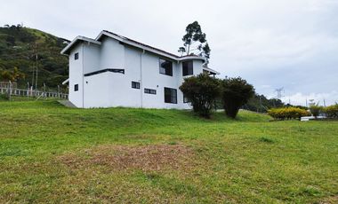 PR19379 Casa Comercial en arriendo en el sector La Mina