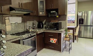 Casa de alquiler en la Urb. Santa María de Casa Grande, 4 dormitorios.