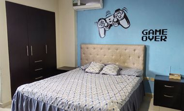 Casa de alquiler en la Urb. Santa María de Casa Grande, 4 dormitorios.