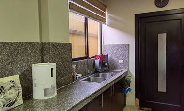 Casa de alquiler en la Urb. Santa María de Casa Grande, 4 dormitorios.