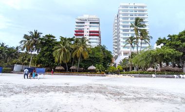 Playa Interna y salida directa al Mar -Pozos Colorados, 2 habitaciones 2 baños