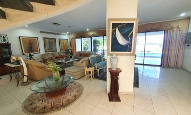 Casa de venta en Samborondón