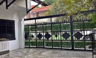 6BR House for Sale  in  Brgy. San Antonio, Sucat Paranaque City