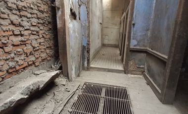 VENDO LOCAL COMO TERRENO EN EL CENTRO HISTORICO