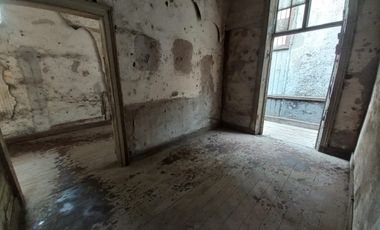 VENDO LOCAL COMO TERRENO EN EL CENTRO HISTORICO