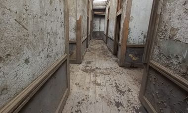 VENDO LOCAL COMO TERRENO EN EL CENTRO HISTORICO