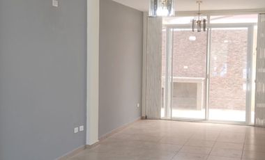 Venta de Casa de 4 dormitorios Manta Manabi