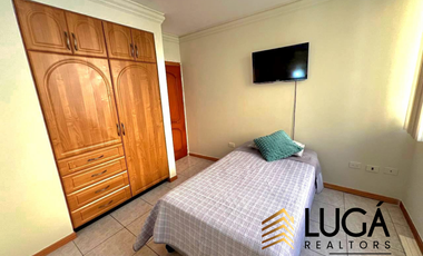 Suite amoblada frente al mar en renta, sector Playa Murciélago, cerca al Mall del Pacífico, Manta