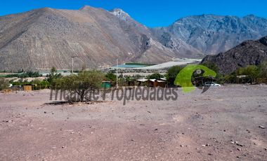 Parcela de 5.000 m2, electricidad instalada. Andacollito, Valle del Elqui. $50 millones