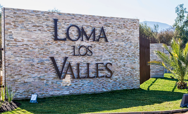 Casa de 180 m2 en parcela de 5 mil m2 a minutos de Santiago