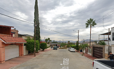 CASA EN EL REFUGIO, TECATE CASA EN REMATE! -FQ