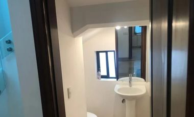 Alquilo Villa en los primeros kilómetros de vía la costa