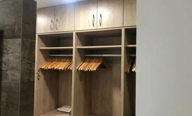 Alquilo Villa en los primeros kilómetros de vía la costa