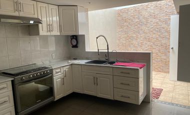Venta y renta de Casa en Paseo de la Herradura, Parques de la Herradura, Naucalpan, Estado de México