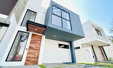 Casa Nueva en Venta Parques Vallarta Zapopan