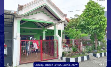 Rumah Griya Babatan Mukti Wiyung Surabaya Barat SHM Murah Strategis dekat Pakuwon