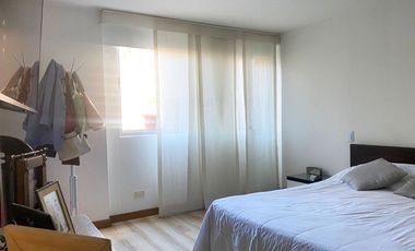 PR18900 Apartamento en arriendo en el sector Loma del Escobero