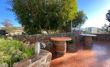 Hacienda Comercial   en  el corazón del  Valle de Guadalupe