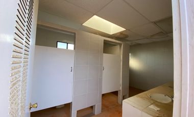 Hacienda Comercial   en  el corazón del  Valle de Guadalupe