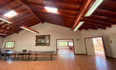 Hacienda Comercial   en  el corazón del  Valle de Guadalupe