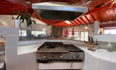 Hacienda Comercial   en  el corazón del  Valle de Guadalupe