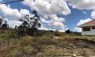 Venta de terreno con  230m2-ubicado en la urbanización Santa Sofia-Cuenca