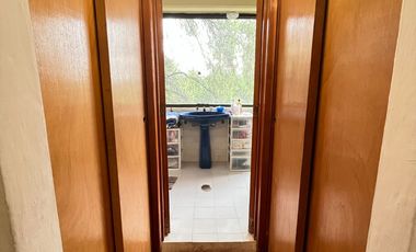 CASA ESTILO MEXICANO, CON AMPLIO JARDIN Y TERRAZA