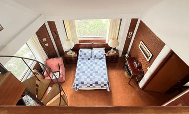 CASA ESTILO MEXICANO, CON AMPLIO JARDIN Y TERRAZA