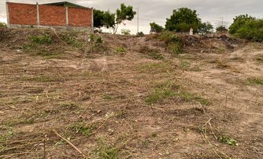 VENDO HERMOSO TERRENO 172 m2 EN JARAMIJO-MANABI