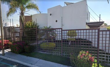 Hermosa Casa en Venta Manzanares, Juriquilla, Querétaro