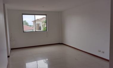 ALQUILO CASA DE 5 HABITACIONES EN CIUDAD CELESTE