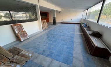 Alquiler de local comercial en Albocentro 5 frente a Fybeca de la alborada