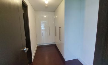 3BR Garden Towers Sale Makati Ayala Center Brand New