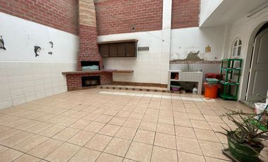 ACOGEDORA CASA MUY CERCA A LA PLAYA