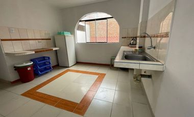 ACOGEDORA CASA MUY CERCA A LA PLAYA