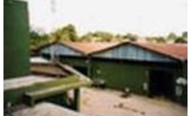 VENDO HOTEL EN UCAYALLI, IDEAL PARA CASINO, OFICINAS, CENTRO DE SALUD