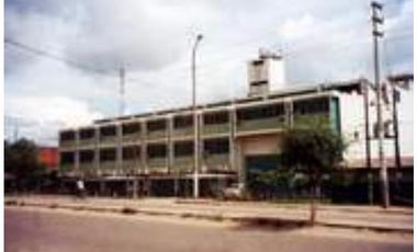 VENDO HOTEL EN UCAYALLI, IDEAL PARA CASINO, OFICINAS, CENTRO DE SALUD