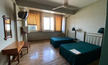 VENDO HOTEL EN UCAYALLI, IDEAL PARA CASINO, OFICINAS, CENTRO DE SALUD