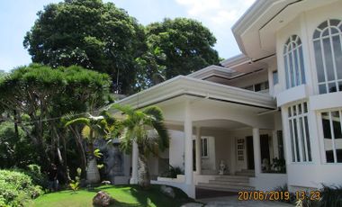 House for rent in Cebu City, Ma. Luisa 5-br with pool