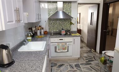 VENTA DE CASA EN TEJARES DE CRISTALES OESTE DE LA CIUDAD