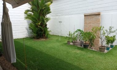 VENTA DE CASA EN TEJARES DE CRISTALES OESTE DE LA CIUDAD