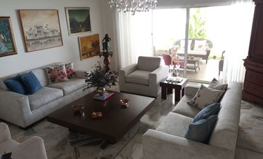 VENTA DE CASA EN TEJARES DE CRISTALES OESTE DE LA CIUDAD