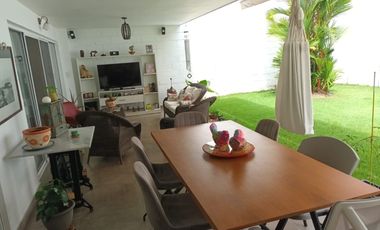 VENTA DE CASA EN TEJARES DE CRISTALES OESTE DE LA CIUDAD