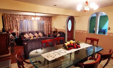 Casa de 4 Recamaras, Fracc. Lopez Portillo, Pachuca, Hidalgo.