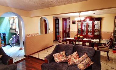 Casa de 4 Recamaras, Fracc. Lopez Portillo, Pachuca, Hidalgo.