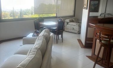EN VENTA EXCELENTE DEPARTAMENTO EN ZONA NORTE DE CUERNAVACA MOR. TODOS LOS SERVICIOS, ZONA FRESCA. TOTALMENTE AMUEBLADO.