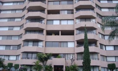 EN VENTA EXCELENTE DEPARTAMENTO EN ZONA NORTE DE CUERNAVACA MOR. TODOS LOS SERVICIOS, ZONA FRESCA. TOTALMENTE AMUEBLADO.