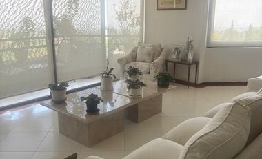 EN VENTA EXCELENTE DEPARTAMENTO EN ZONA NORTE DE CUERNAVACA MOR. TODOS LOS SERVICIOS, ZONA FRESCA. TOTALMENTE AMUEBLADO.